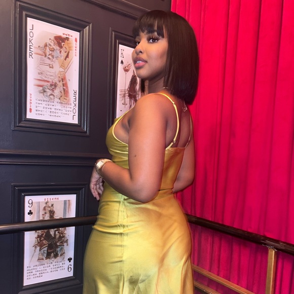 Split thigh high cami dress - Picture 4 of 4